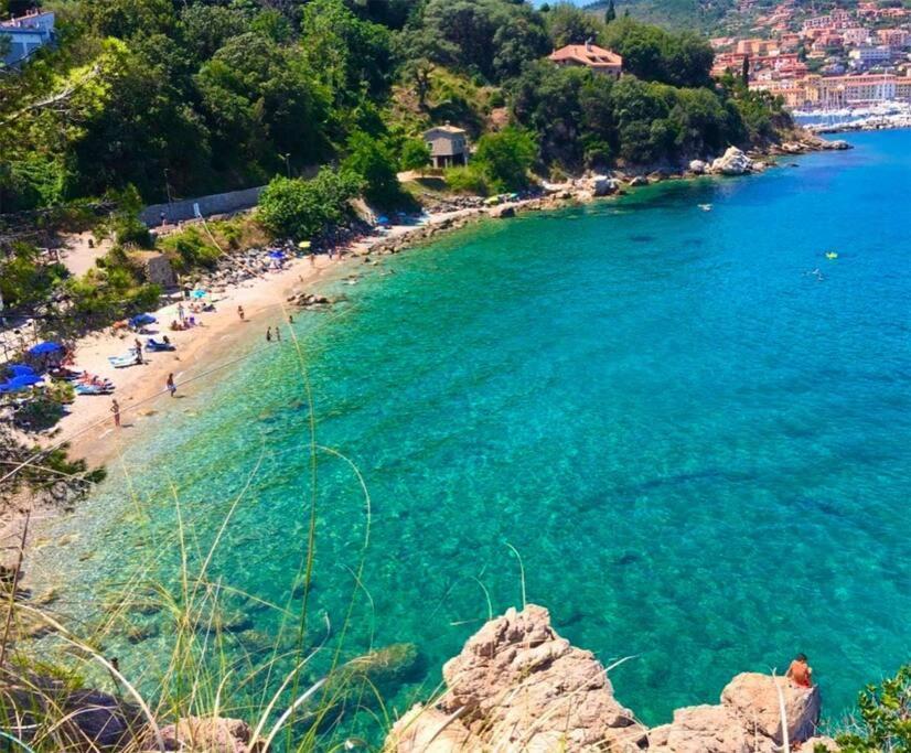 Sweet Liana Un Tuffo Nel Cuore Del Paese Порто Санто Стефано Екстериор снимка